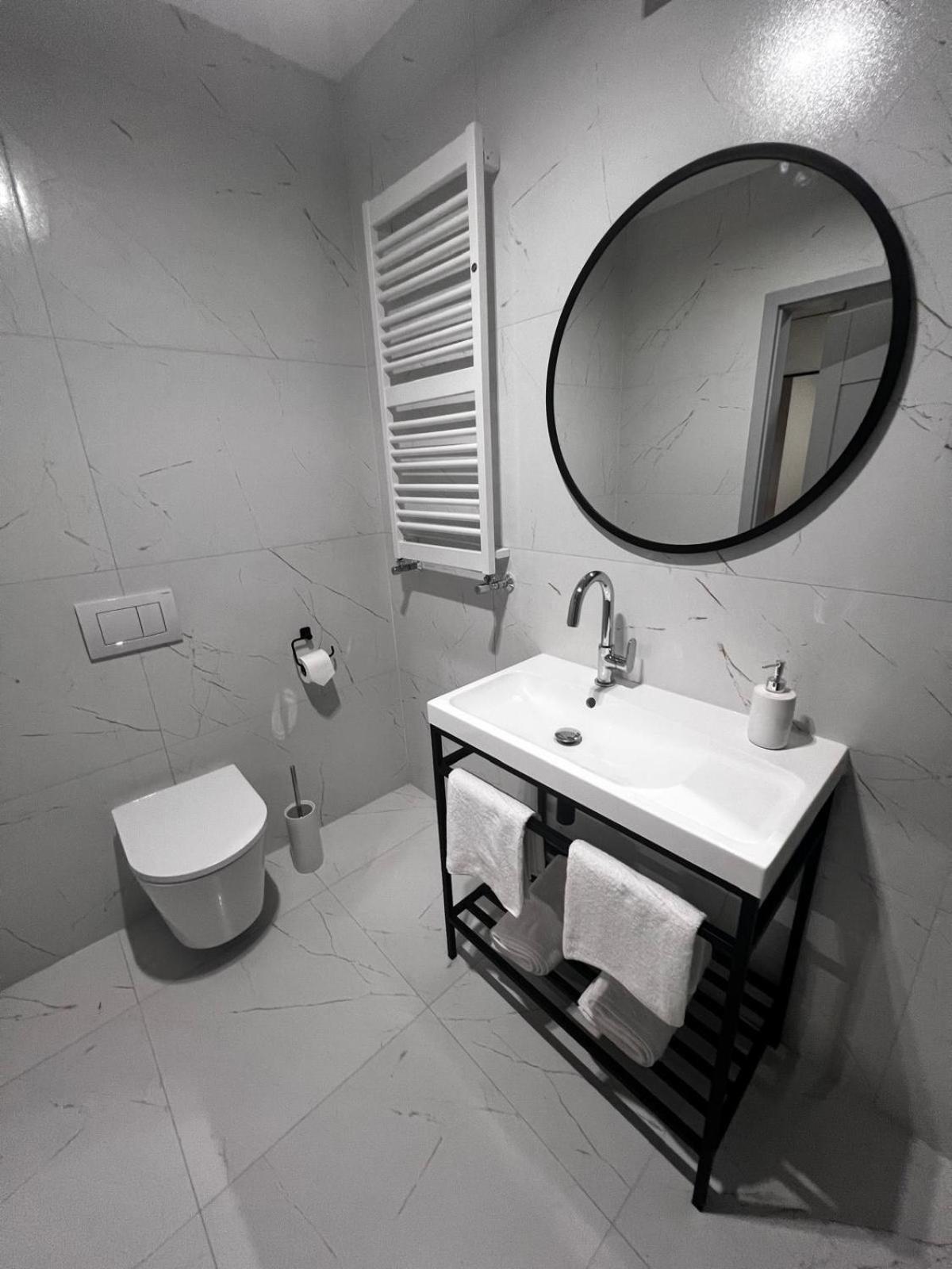 Apartamenty Sw Stanislawa Skierniewice Exterior photo